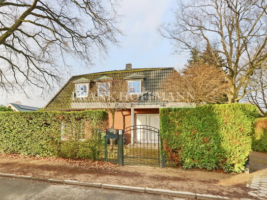 Tolles Einfamilienhaus mit Garage in Hamburg-Sasel