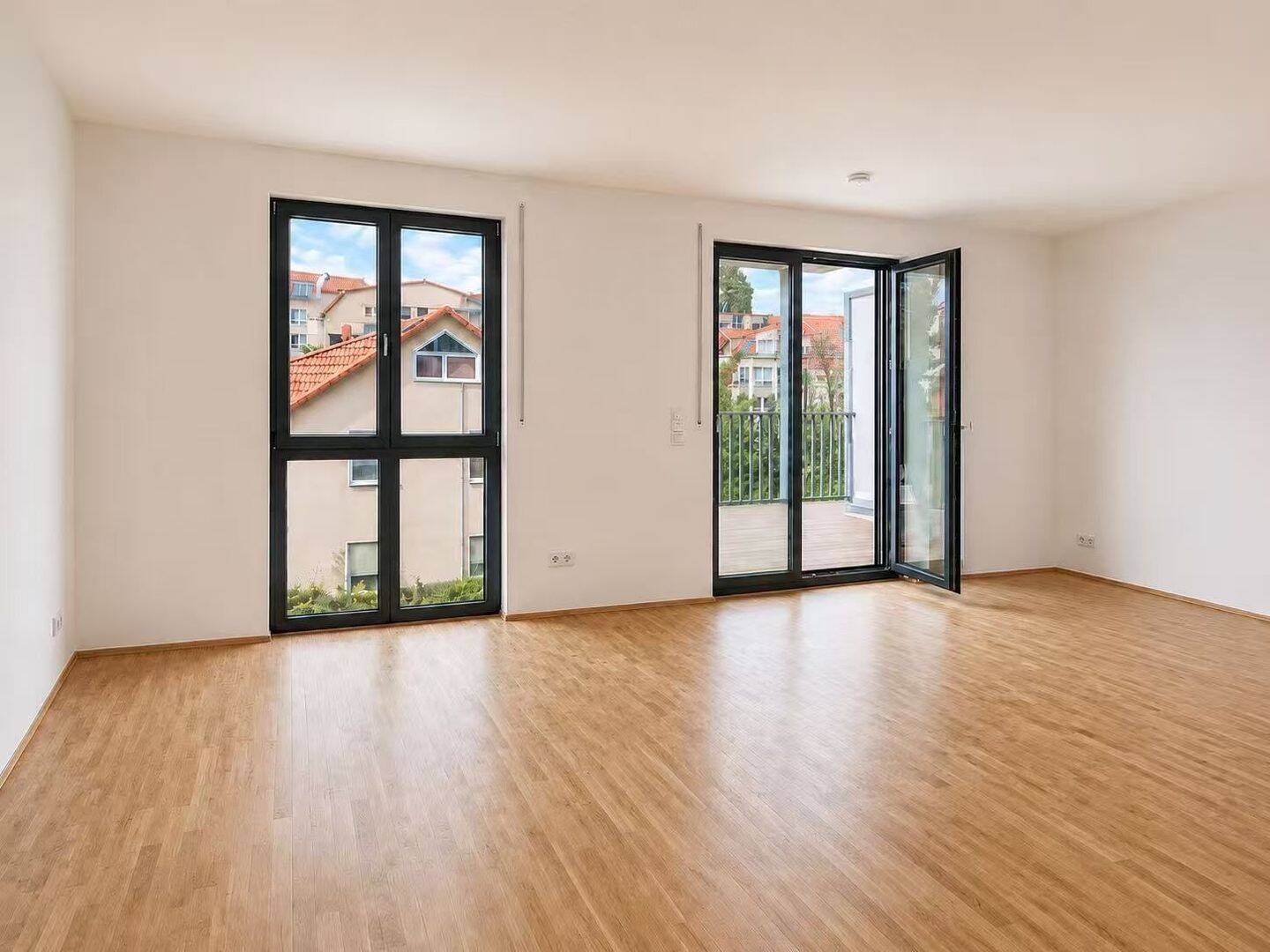 Mietangebot: Moderne 4-Zimmer-Neubauwohnung in Berlin-Friedrichsfelde, befristeter Mietvertrag, bezugsfrei ab 01.08.2026 - Photo 1