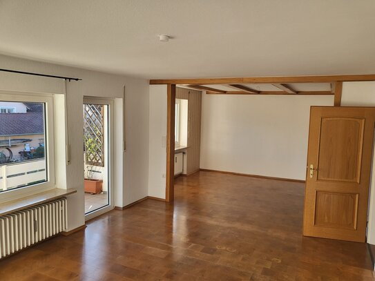 Herrliche 3,5 Zimmer-Balkonwohnung in Weißenburg mit Blick ins Grüne