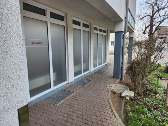 Gewerberaum mit Schaufenster mit 111 m² Fläche in Bad Krozingen