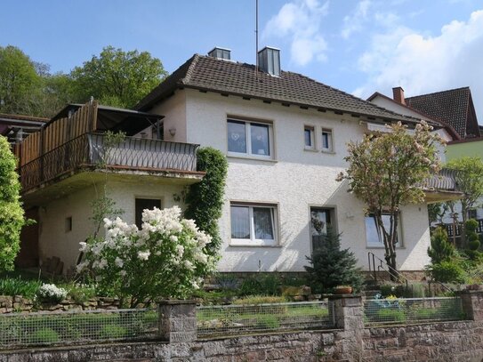 Einfamilienhaus mit Garten und Garage - Sichern Sie sich Ihren Standort in Windheim