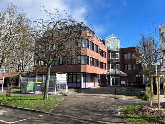 Flexibel gestalbare Büroflächen mit Dachterrasse 247 / 258 / 320 m² in Echterdingen