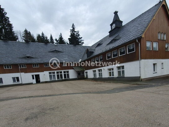 Mehrfamilienhaus im Erzgebirge nahe Freiberg/Sachsen