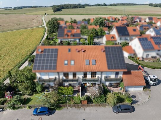 Modernes Reihenmittelhaus in ruhiger und naturnaher Lage von Wang bei Moosburg