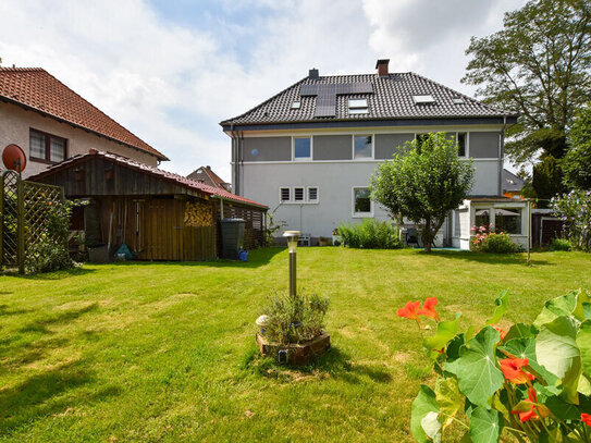 Direkt in Peine! Top sanierte Doppelhaushälfte mit großem Garten.