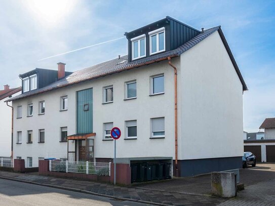 Speyer-Süd - frisch sanierte 3-ZKB Wohnung mit EBK, Loggia und Stellplatz