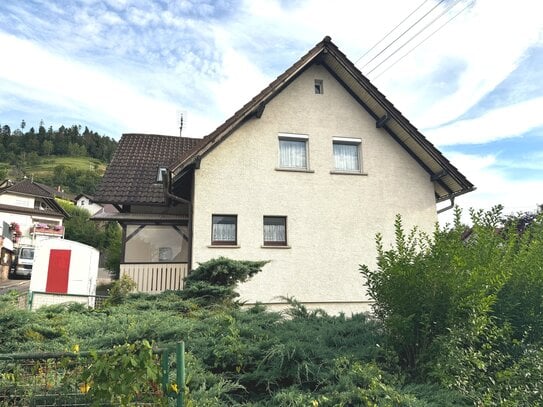 Solides 1 Fam.- Haus in schöner Aussichtslage und Ausbaupotenzial in Forbach-Gausbach