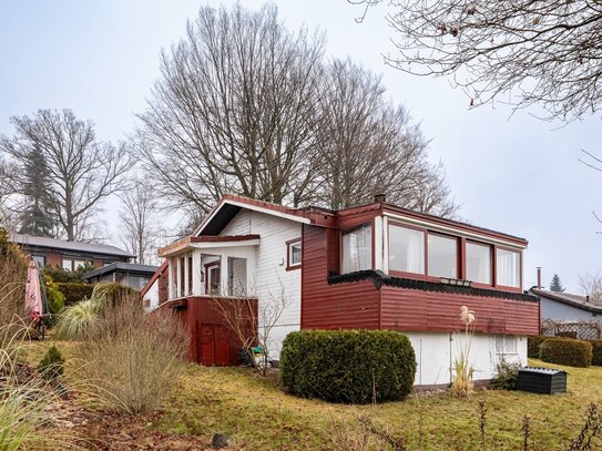 *provisionsfrei* Potenzial am Hang! 673m² Grundstück inkl. Bungalow