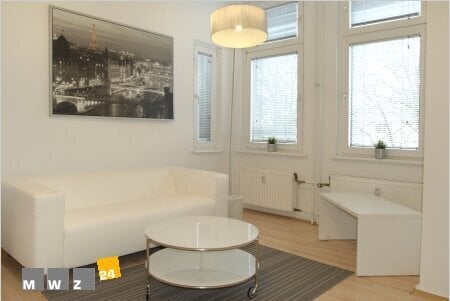 Komplett Möbliert/Furnished Accommodation in: Derendorf. Helles 2 Zimmer Apartment in der 2. Etage