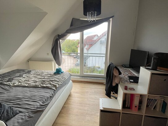 2 Zimmer Dachgeschoßwohnung in Wörrstadt inkl. Balkon und 1 Stellplatz