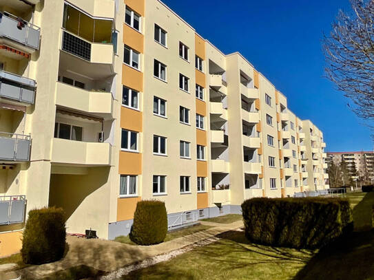 Attraktive Eigentumswohnung mit Ausblick ins Grüne in Gera