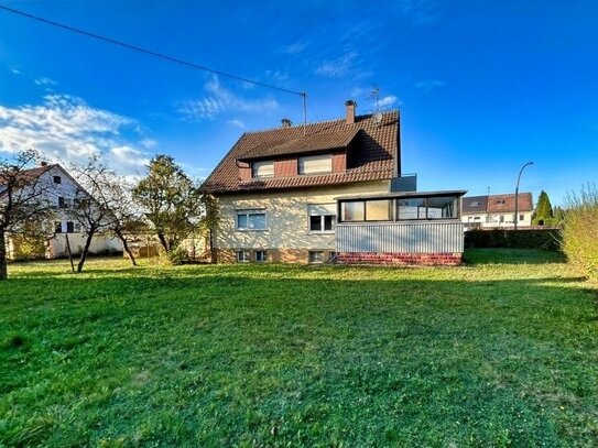 Ihr neues Zuhause in Magstadt - Zweifamilienhaus mit Potenzial!