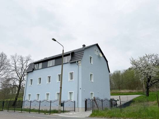 NEU - Erstbezug in einem kleinen 3-Familienhaus mit Fernblick