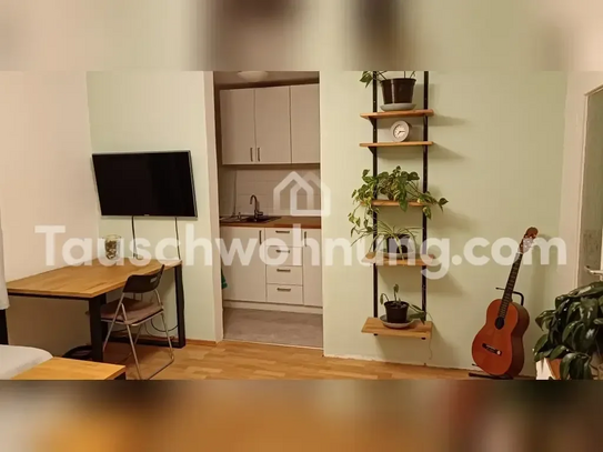 [TAUSCHWOHNUNG] Ruhige, helle zwei Zimmer Wohnung