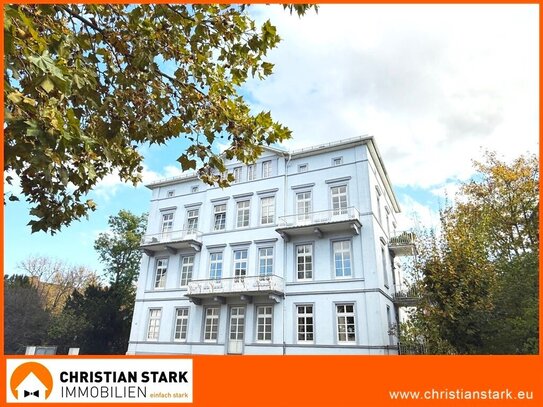 Schönes 2-Zimmerappartement mit Balkon und Stellplatz nahe Kurpark und City!