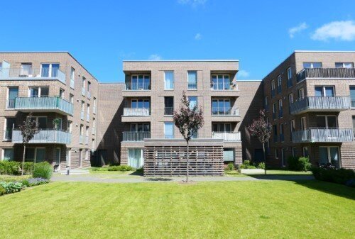 Hafencity Oldenburg - lichtdurchflutete Dachgeschosswohnung mit Einbauküche und großer Dachterrasse