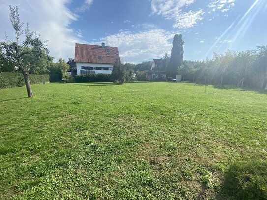 Effeltrich: Bauplatz für EFH/Doppelhaus (ca. 900-1000m²teilbar)