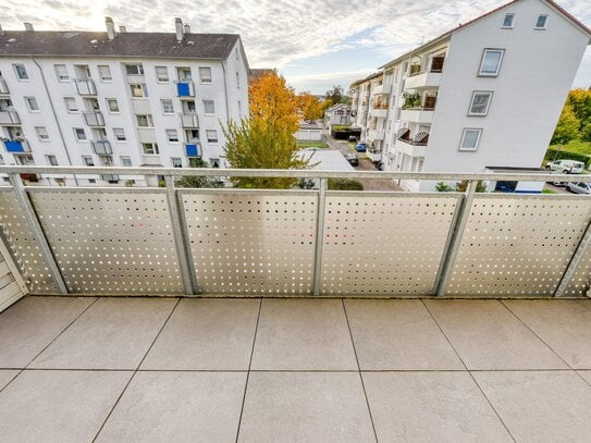 +++ TOP-Grundriss - zwei Balkone - West-Balkon mit Abendsonne - Kirsch-Parkett - inklusive Einbauküche, Hobbyraum & G...