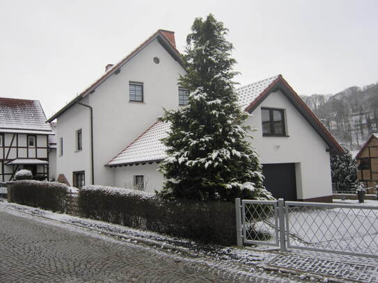 Einfamilienhaus mit neuwertigem Anbau in guter Lage von Bad Liebenstein OT Steinbach