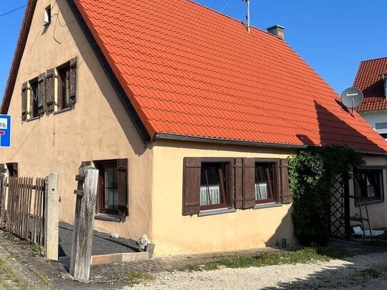 Umfassend für Sie saniert! Charmantes Einfamilienhaus in Holheim zu verkaufen