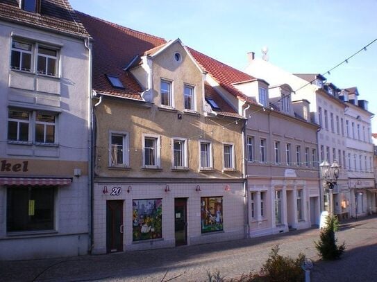 Für Bauherren: Sanierungsbedürftiges Wohn- und Geschäftshaus im Zentrum von Wurzen