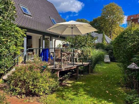 In schönster Lage! Familienhaus im Villengebiet am Bergedorfer Gehölz!