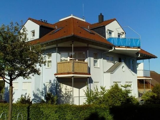 Freundliches und Modernes 1 Zimmer Appartement mit Balkon in Marburg - Moischt, sofort frei