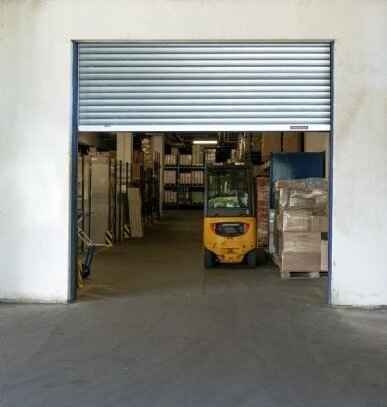 Lager, Logistik, Produktion, Werkstatt, Büro - Gewerbehalle bei Dresden