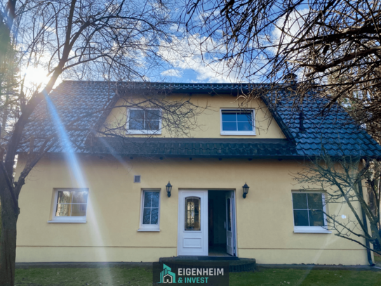 Architektenhaus in Falkensee mit modernem Wohnkomfort und Bungalow im Garten!