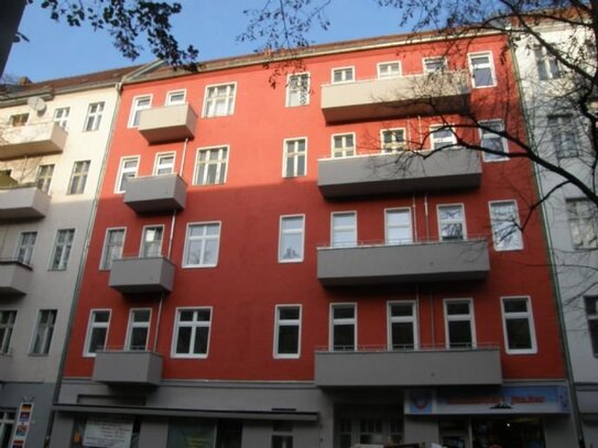 Sanierte 2 Zimmer Wohnung mit Balkon