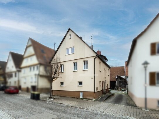 Einfamilienhaus mit Scheune und großzügigem Hof