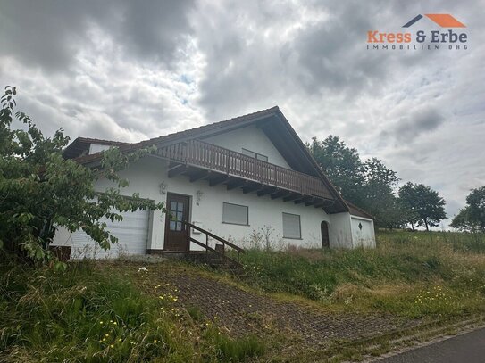 Modernisierter Bungalow mit ausgebautem Dachgeschoss und Garten in ruhiger Lage von Lautertal