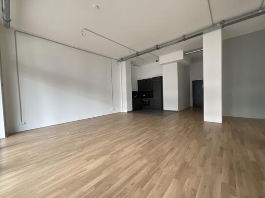 Barrierefreies Loft im Tabakquartier Bremen mit extra hohen Decken...