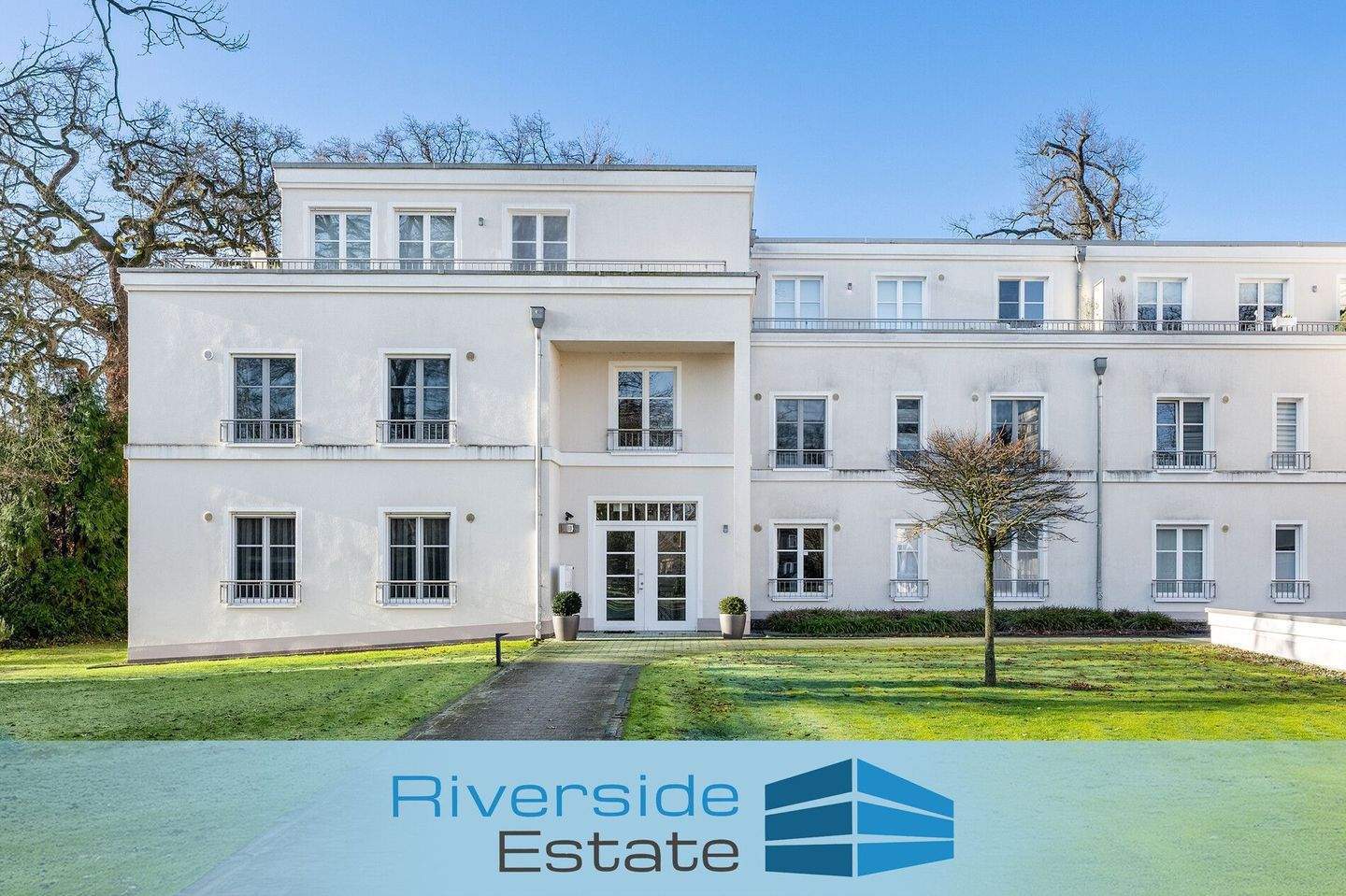 Hochparterre: 3-Zimmer-Wohnung mit Fußbodenheizung, großer Terrasse und Tiefgaragenstellplatz