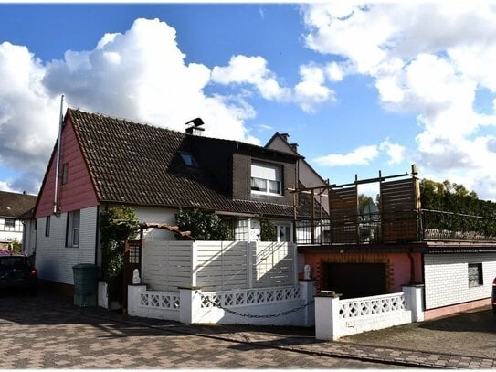 Klein, fein und mein - Einfamilienhaus mit Dachterrasse und Garage!