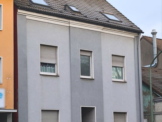 Vollständig vermietetes Vier-Familienhaus in zentraler Lage von Essen Bochold