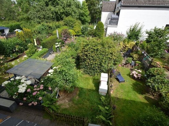 50m² eigenem Gartenanteil inklusive! Attraktive und renovierte 3-Zimmer-Wohnung zu verkaufen