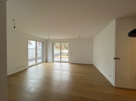 Frechen, Neubau, hochwertig ausgestattete 4-Zimmerwohnung, ca. 86 m², Balkon, TG