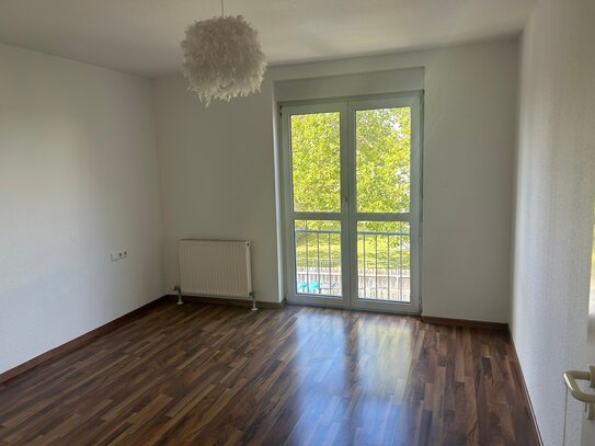 Gemütliche 2-Zimmer Wohnung in Neckarsulm-Neuberg mit Balkon zu vermieten