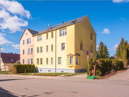 IHR RENDITESTART: Attraktives Mehrfamilienhaus mit vier vermieteten Wohnungen in Adelsberg