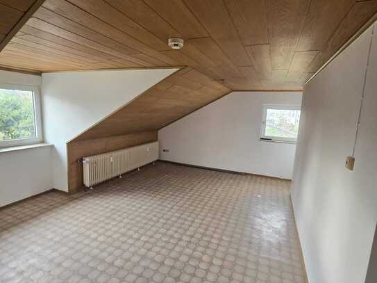 Wohnung, DG, Borchener Straße 8a