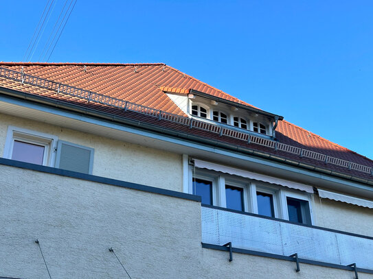 Idyllische Etagenwohnung mit großzügigem Garten und Terrasse