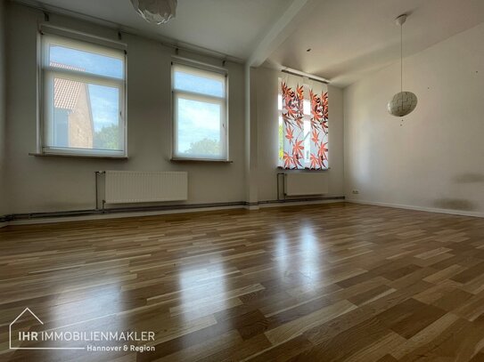 Charmante 2-Zimmer 68qm-Wohnung in Hannover-Limmer: Sanierung 2013-moderne EBK- zentrale Lage