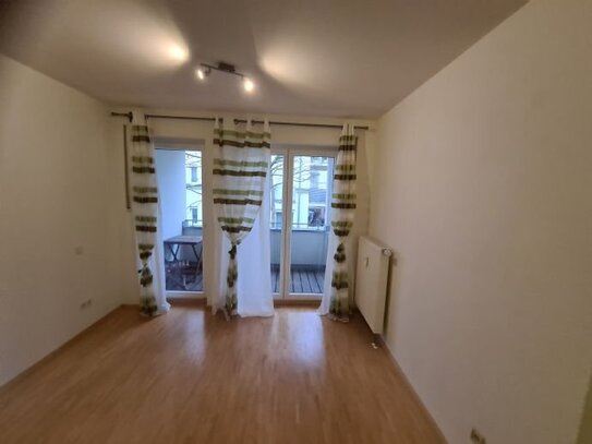 Wohnung mit Balkon zum Einziehen und Wohlfühlen!