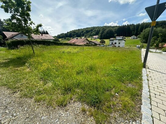 Voll erschossenes Baugrundstück in Fürstenstein