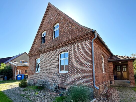 Historisches Familienhaus mit großem Garten in Christdorf