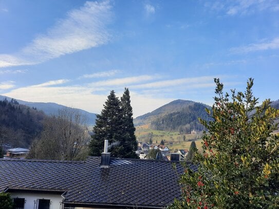 BAD-Lichtental: freistehendes Einfamilienhaus mit herrlichem Weitblick - Südseite