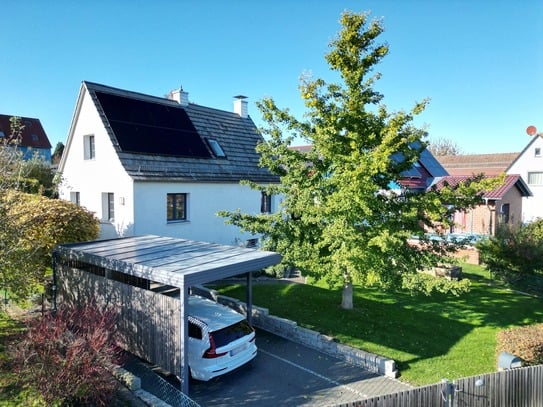 Einfamilienhaus mit großzügigem Grundstück und moderner Ausstattung!