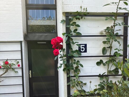 Sonnige Terassenwohnung im schönen Hamburg-Poppenbüttel