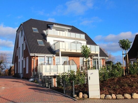 Ferienvermietung erlaubt! Erstbezug! Helle 2-Zi Wohnung mit sonniger Süd-West Terrasse auf Eigenland